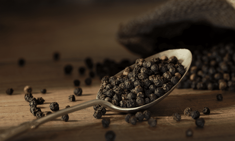 black-pepper-img
